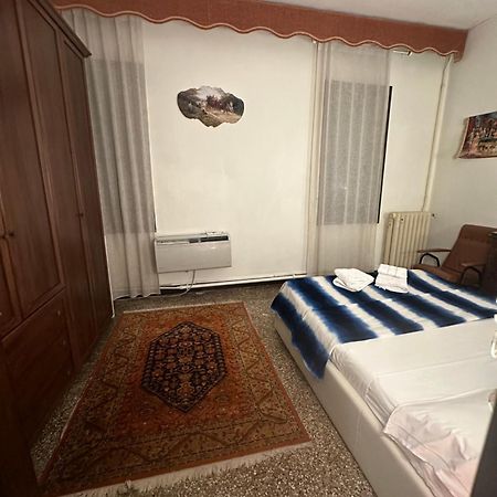 Rosa Apartment Venice Luaran gambar